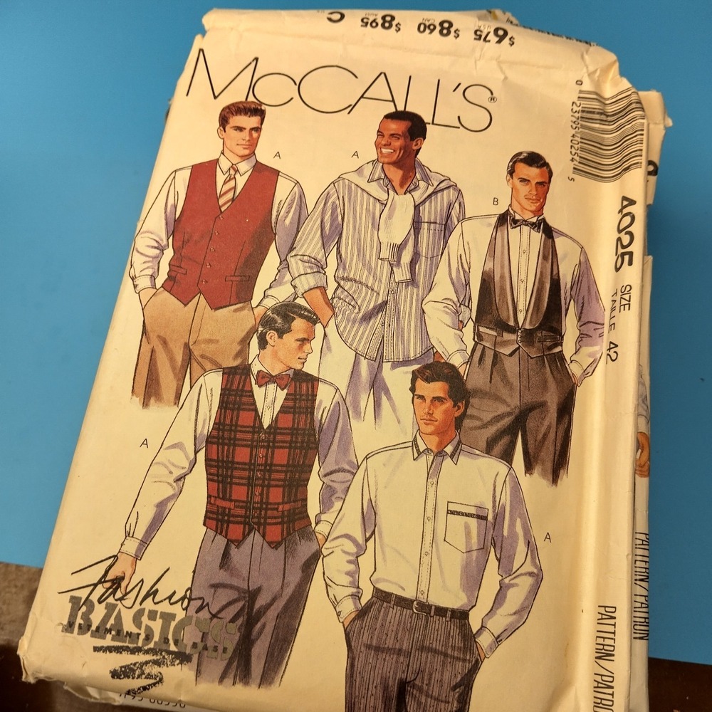 Huge Vintage Men's Sewing Pattern Lot McCall's Butterick 70s 80s 90s Sportswear - Picture 4 of 11